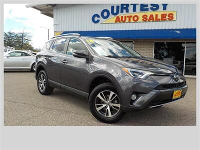 2018 Toyota RAV4 XLE   - Photo 13 - Cottonwood, AZ 86326