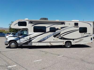 2016 Ford Thor M29H Ford 1 Slide out   - Photo 2 - Cottonwood, AZ 86326