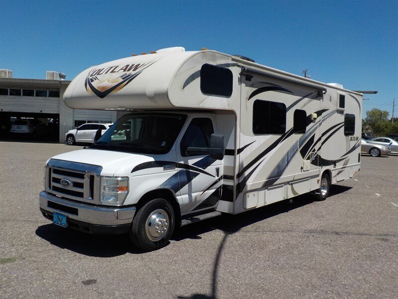 2016 Ford Thor M29H Ford 1 Slide out - Photo 1 - Cottonwood, AZ 86326