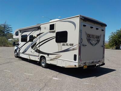 2016 Ford Thor M29H Ford 1 Slide out   - Photo 3 - Cottonwood, AZ 86326