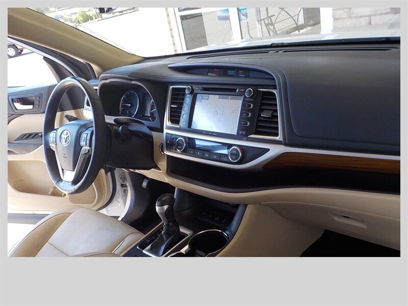 2017 Toyota Highlander Limited - Photo 43 - Cottonwood, AZ 86326