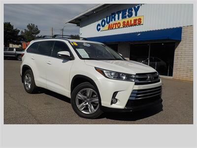 2018 Toyota Highlander Limited Platinum   - Photo 13 - Cottonwood, AZ 86326
