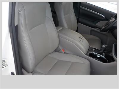 2018 Toyota Highlander Limited Platinum   - Photo 31 - Cottonwood, AZ 86326