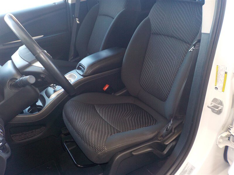 2017 Dodge Journey SE photo 4