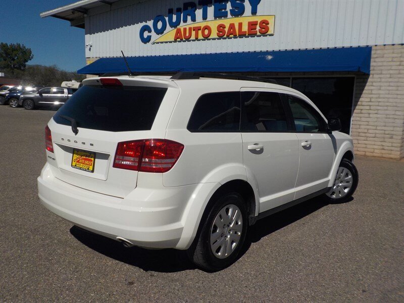 2017 Dodge Journey SE - Photo 9 - Cottonwood, AZ 86326