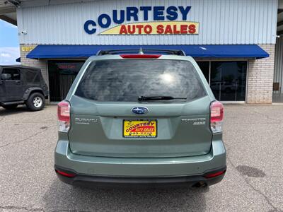 2017 Subaru Forester 2.5i   - Photo 4 - Cottonwood, AZ 86326