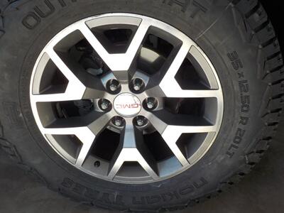 2016 GMC Sierra 1500 SLT   - Photo 10 - Cottonwood, AZ 86326