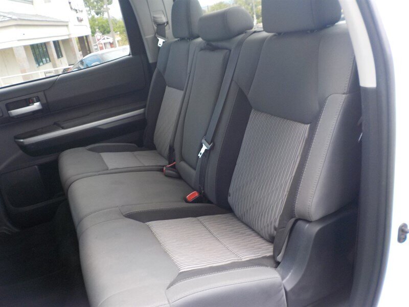 2017 Toyota Tundra SR5 - Photo 7 - Cottonwood, AZ 86326