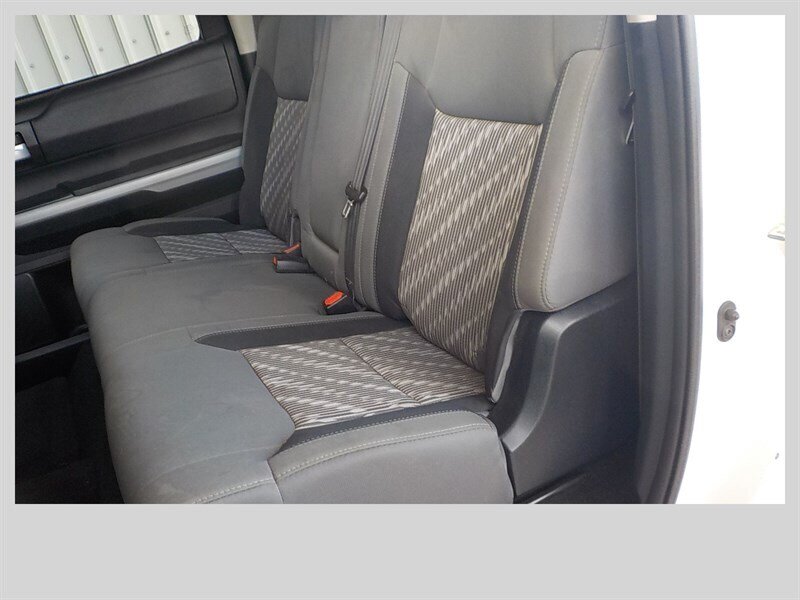 2018 Toyota Tundra SR5 - Photo 4 - Cottonwood, AZ 86326