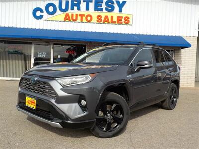 2019 Toyota RAV4 XSE Hybrid AWD   - Photo 1 - Cottonwood, AZ 86326