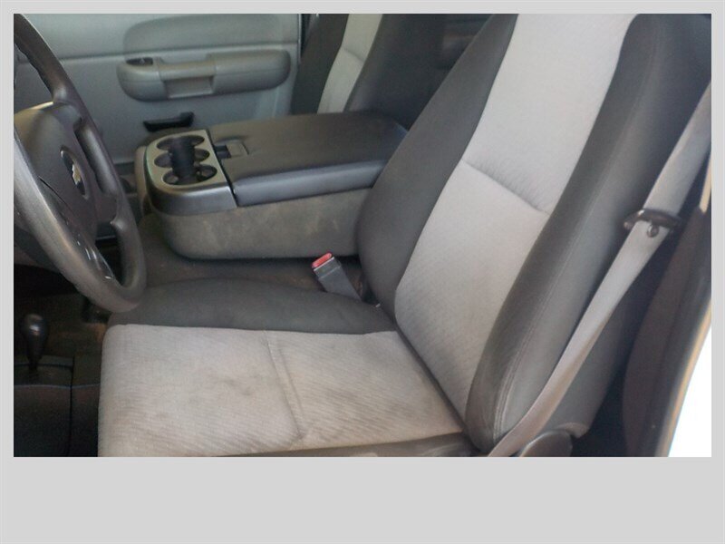 2009 Chevrolet Silverado 3500HD Work Truck - Photo 2 - Cottonwood, AZ 86326
