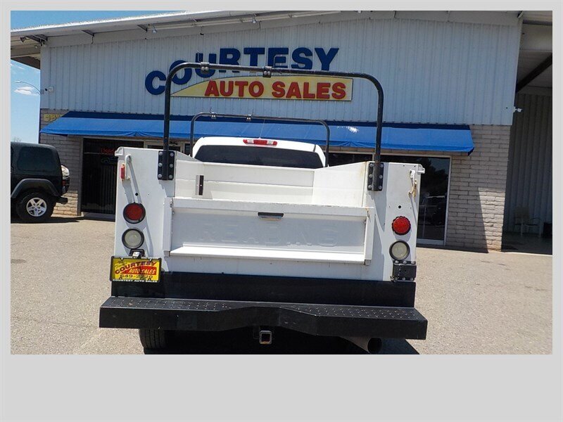 2009 Chevrolet Silverado 3500HD Work Truck - Photo 5 - Cottonwood, AZ 86326