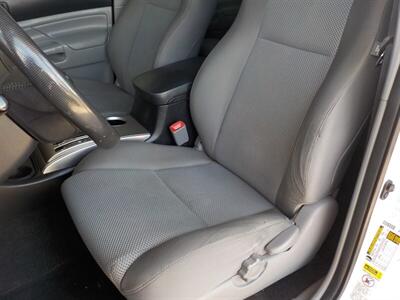 2014 Toyota Tacoma PreRunner V6   - Photo 2 - Cottonwood, AZ 86326