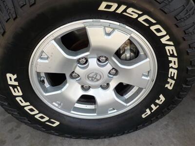 2014 Toyota Tacoma PreRunner V6   - Photo 10 - Cottonwood, AZ 86326