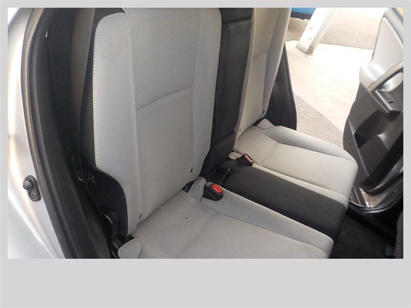 2017 Toyota RAV4 XLE - Photo 4 - Cottonwood, AZ 86326