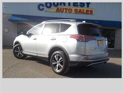 2017 Toyota RAV4 XLE - Photo 5 - Cottonwood, AZ 86326