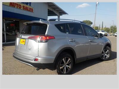 2017 Toyota RAV4 XLE - Photo 9 - Cottonwood, AZ 86326