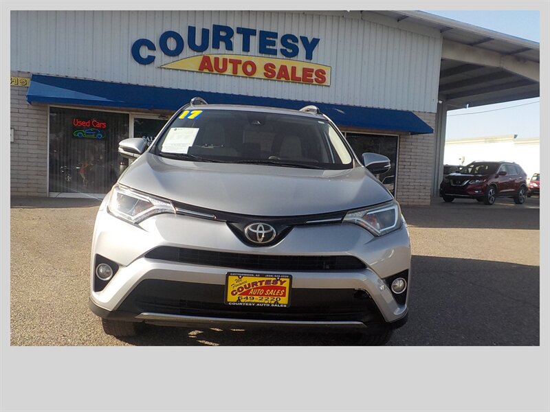 2017 Toyota RAV4 XLE - Photo 13 - Cottonwood, AZ 86326