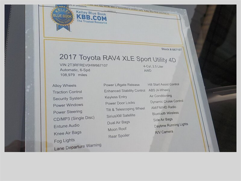 2017 Toyota RAV4 XLE - Photo 18 - Cottonwood, AZ 86326