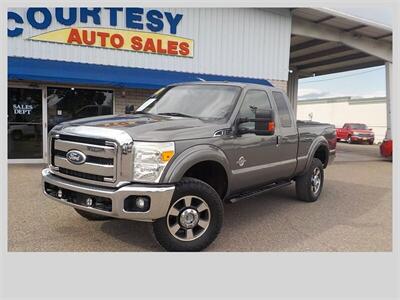 2011 Ford F-350 Super Duty Lariat Truck
