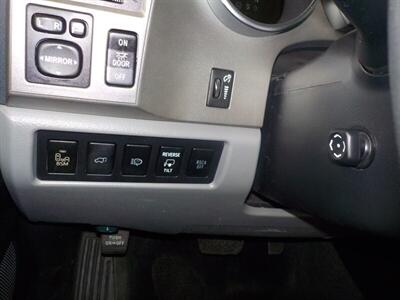 2014 Toyota Sequoia Platinum   - Photo 22 - Cottonwood, AZ 86326