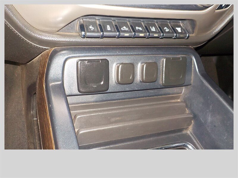 2017 GMC Sierra 2500HD Denali - Photo 24 - Cottonwood, AZ 86326
