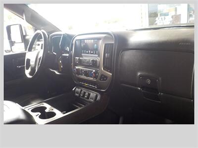 2017 GMC Sierra 2500HD Denali - Photo 20 - Cottonwood, AZ 86326