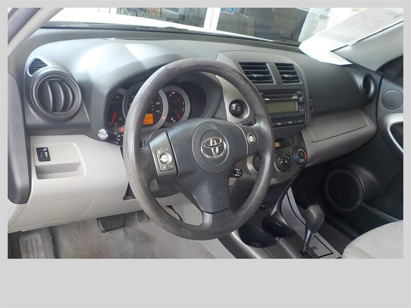 2012 Toyota RAV4 - Photo 6 - Cottonwood, AZ 86326