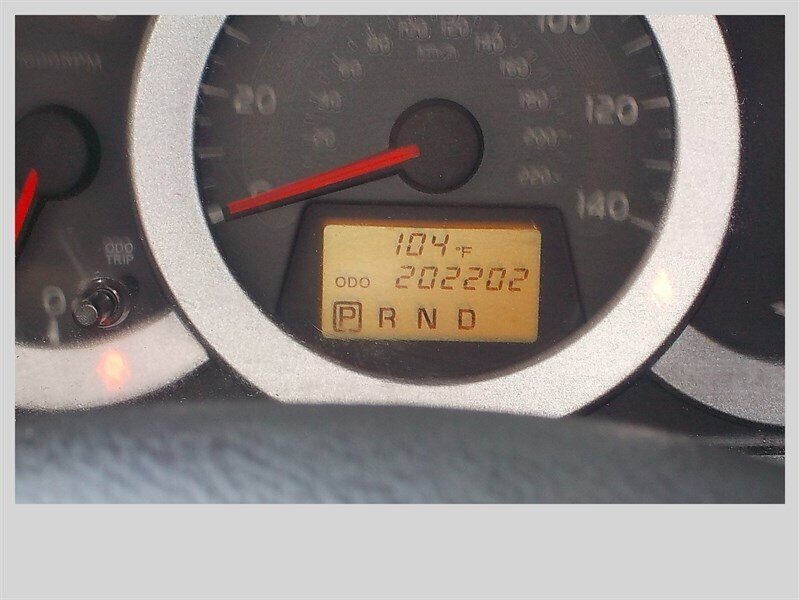 2012 Toyota RAV4 - Photo 21 - Cottonwood, AZ 86326