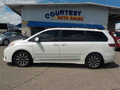 2018 Toyota Sienna XLE Premium 7-Passenger   - Photo 3 - Cottonwood, AZ 86326