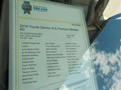 2018 Toyota Sienna XLE Premium 7-Passenger   - Photo 17 - Cottonwood, AZ 86326