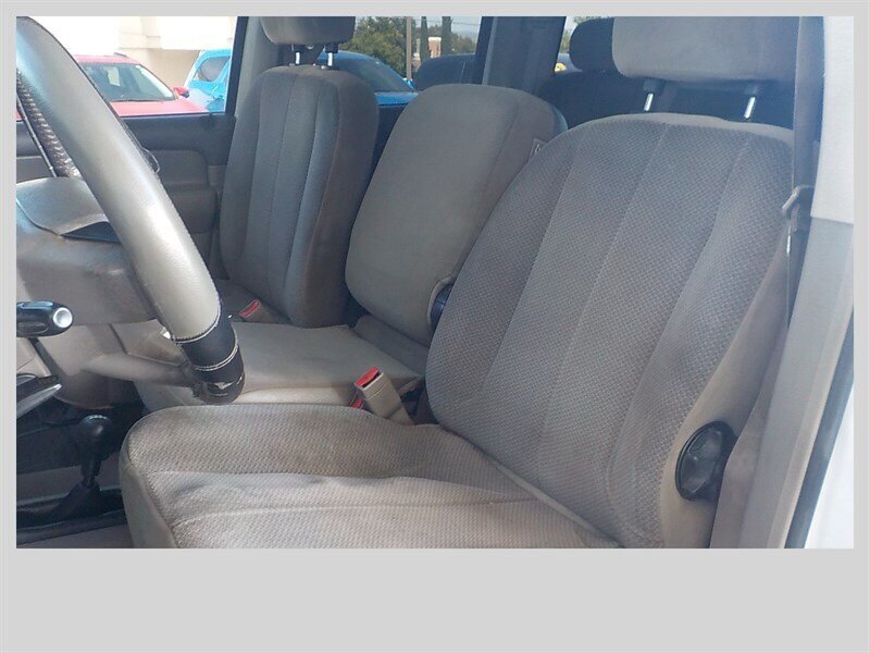 2005 Dodge Ram 2500 SLT - Photo 2 - Cottonwood, AZ 86326