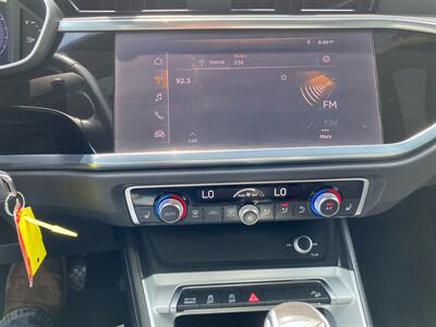 2020 Audi Q3 quattro Premium 45 TFSI   - Photo 27 - Morgantown, WV 26505