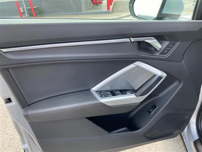 2020 Audi Q3 quattro Premium 45 TFSI   - Photo 13 - Morgantown, WV 26505
