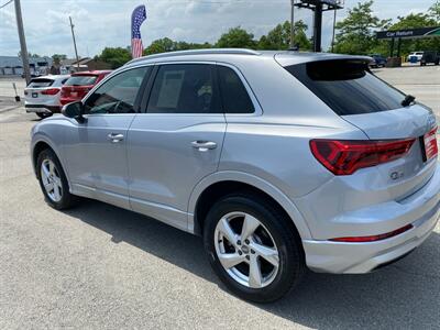 2020 Audi Q3 quattro Premium 45 TFSI   - Photo 7 - Morgantown, WV 26505