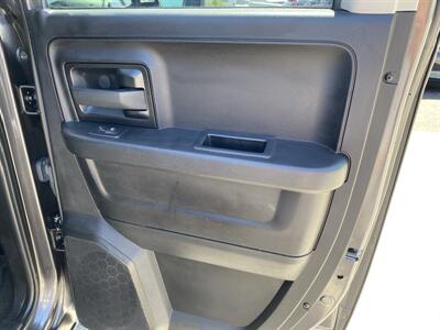 2016 RAM 1500 Tradesman - Photo 18 - Morgantown, WV 26505