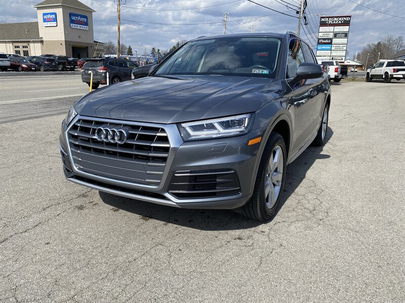 2018 Audi Q5 2.0T quattro Premium Plus  