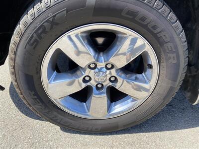 2017 RAM 1500 SLT BIGHORN - Photo 11 - Morgantown, WV 26505