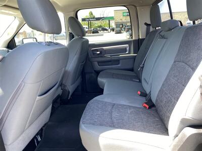 2017 RAM 1500 SLT BIGHORN - Photo 15 - Morgantown, WV 26505