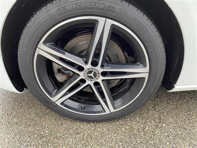 2019 Mercedes-Benz A 220 4MATIC   - Photo 9 - Morgantown, WV 26505
