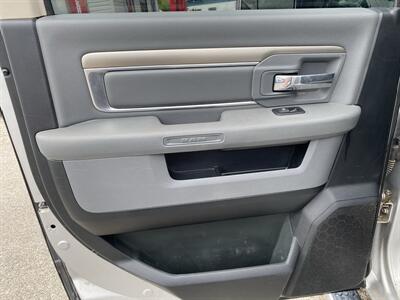 2017 RAM 1500 Big Horn   - Photo 16 - Morgantown, WV 26505