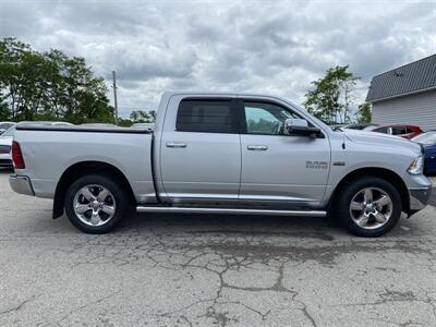 2017 RAM 1500 Big Horn   - Photo 4 - Morgantown, WV 26505