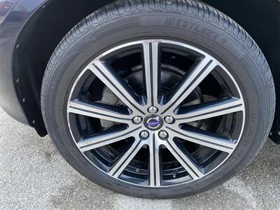 2017 Volvo XC60 T6 Inscription - Photo 10 - Morgantown, WV 26505