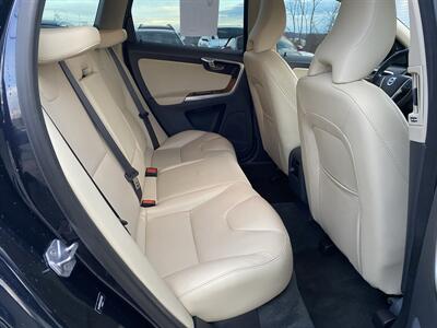 2017 Volvo XC60 T6 Inscription - Photo 17 - Morgantown, WV 26505