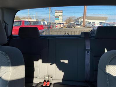 2017 Chevrolet Silverado 1500 LT Z71   - Photo 27 - Morgantown, WV 26505