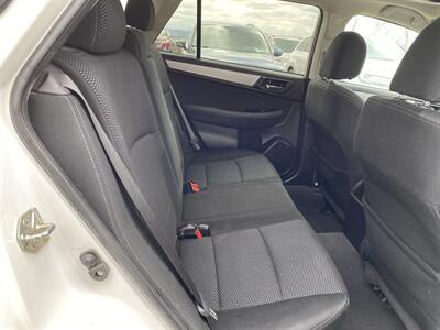 2017 Subaru Outback 2.5i Premium - Photo 16 - Morgantown, WV 26505