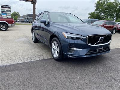 2022 Volvo XC60 B5 Momentum   - Photo 3 - Morgantown, WV 26505