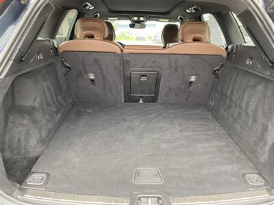 2022 Volvo XC60 B5 Momentum   - Photo 15 - Morgantown, WV 26505