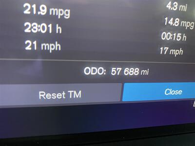 2022 Volvo XC60 B5 Momentum   - Photo 24 - Morgantown, WV 26505