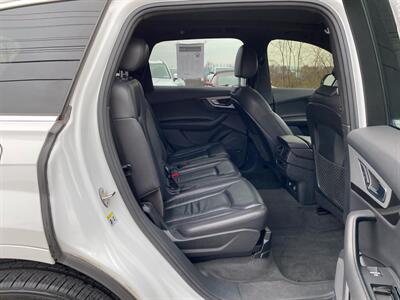 2019 Audi Q7 quattro Premium Plus 45 TFSI   - Photo 18 - Morgantown, WV 26505